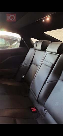 تۆیۆتا کراون